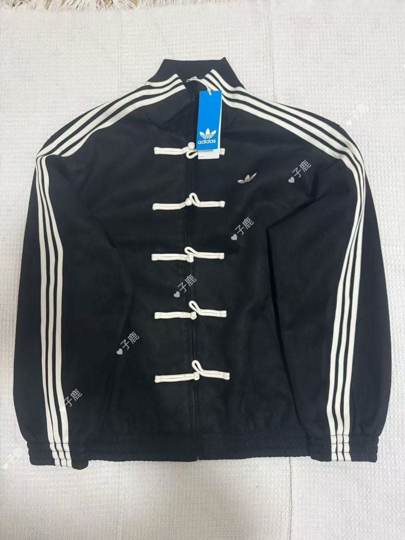 adidasアディダス 中国限定 蛇年トラックジャケット ブラック S。