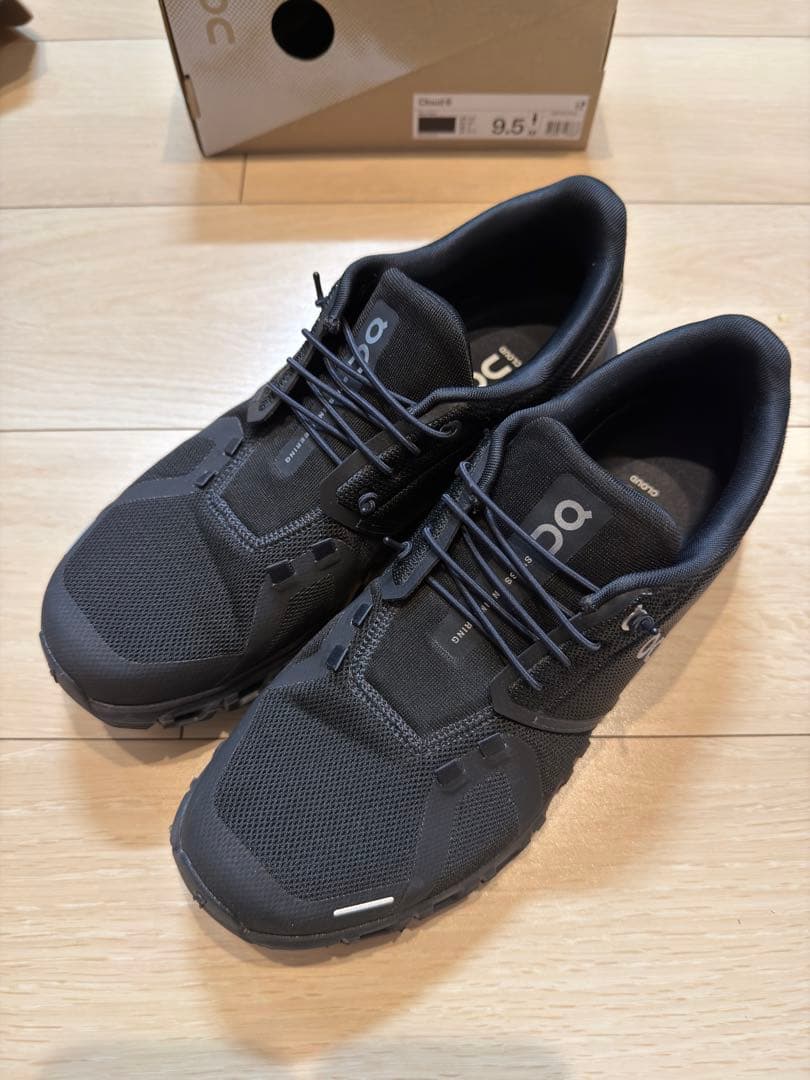 On cloud 6 ブラック