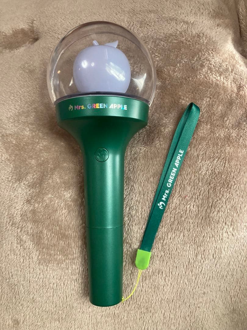 24時間以内発送)Mrs. GREEN APPLE ミセス ペンライト - メルカリ
