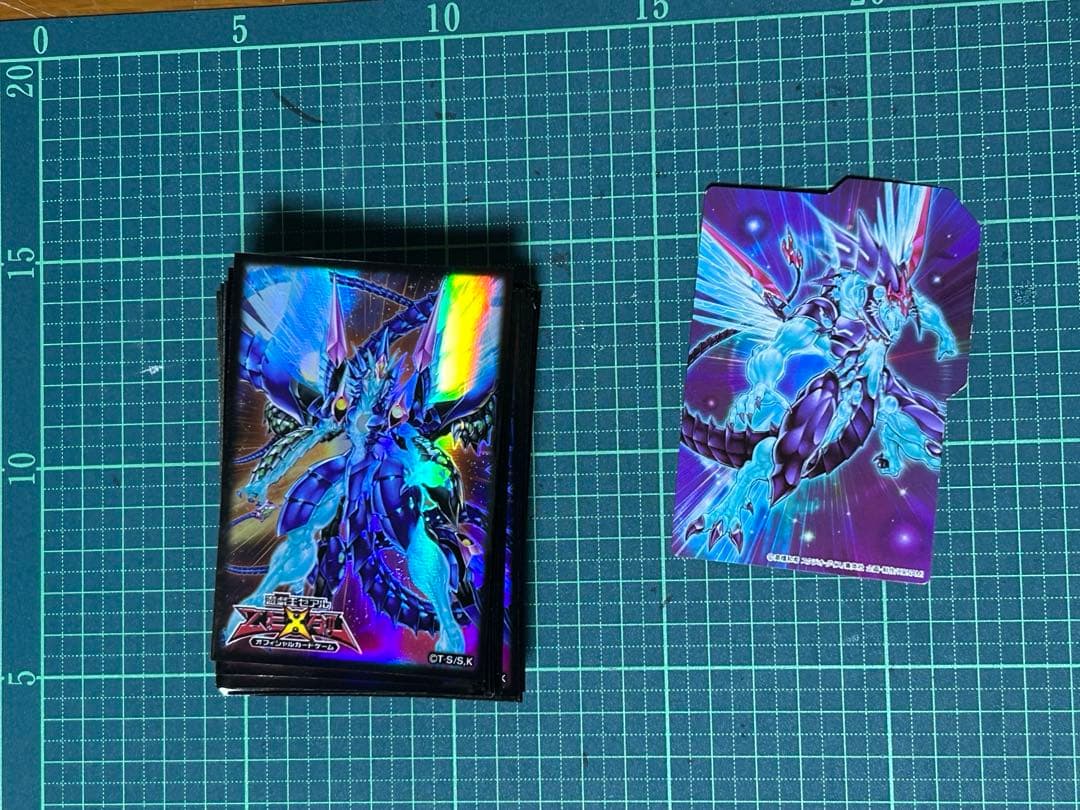 遊戯王OCG ゼアル 銀河眼の光子竜皇 スリーブ 71枚 - メルカリ