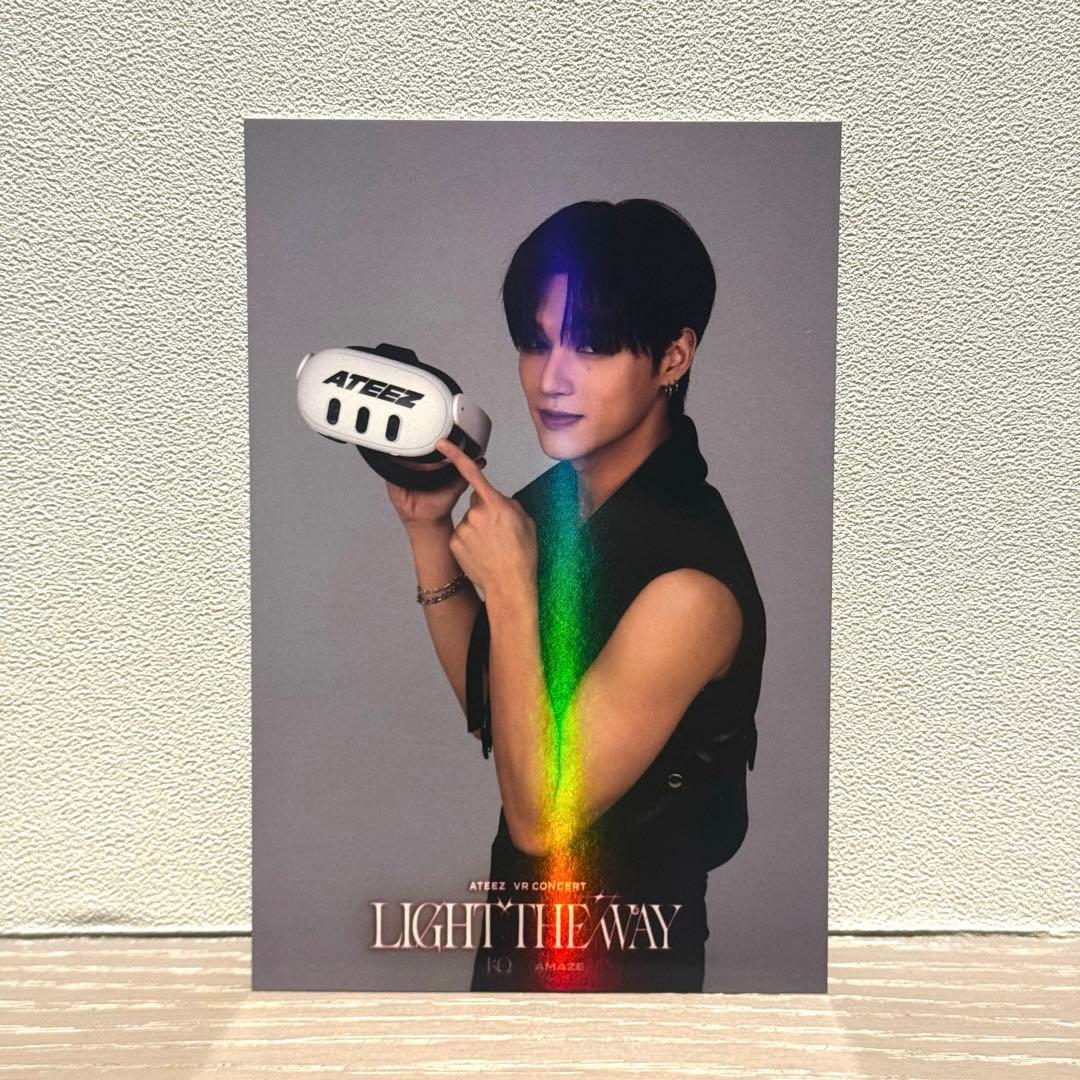 非売品】ATEEZ LIGHT THE WAY レーザーポスカ VR - メルカリ