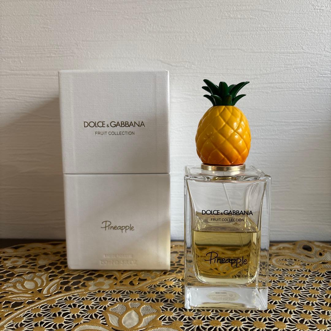 お値下げ中！！Dolce & Gabbana Pineapple 香水