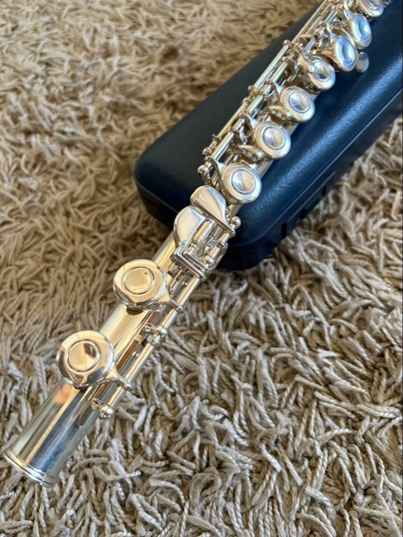 値下げしました】YAMAHA フルート本体 銀製 ケース付き - メルカリ