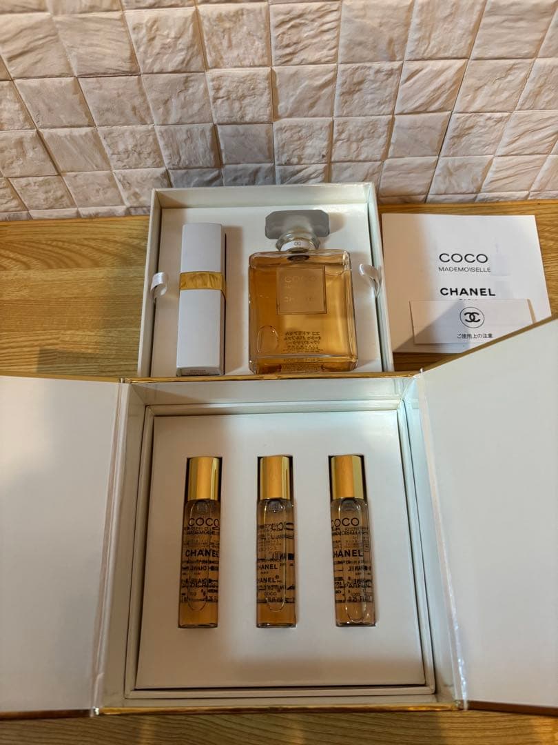CHANEL COCO マドモアゼル ギフトセット