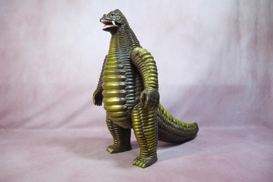 DXウルトラ怪獣シリーズ　レッドキング　1984　ビッグサイズソフビ