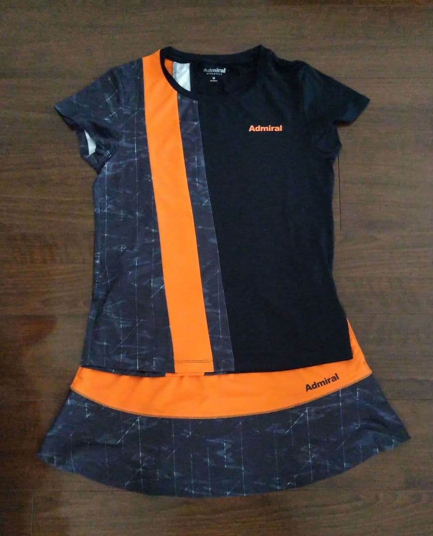 ミルキー　アドミラル　セットアップ　上М　下Ｌ