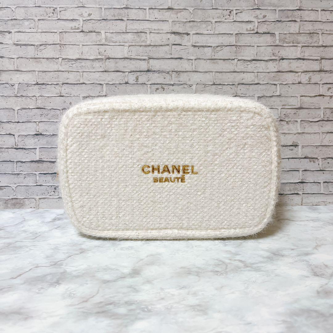 新品】CHANEL シャネル クリスマスコフレ ポーチ 2024 - メルカリ