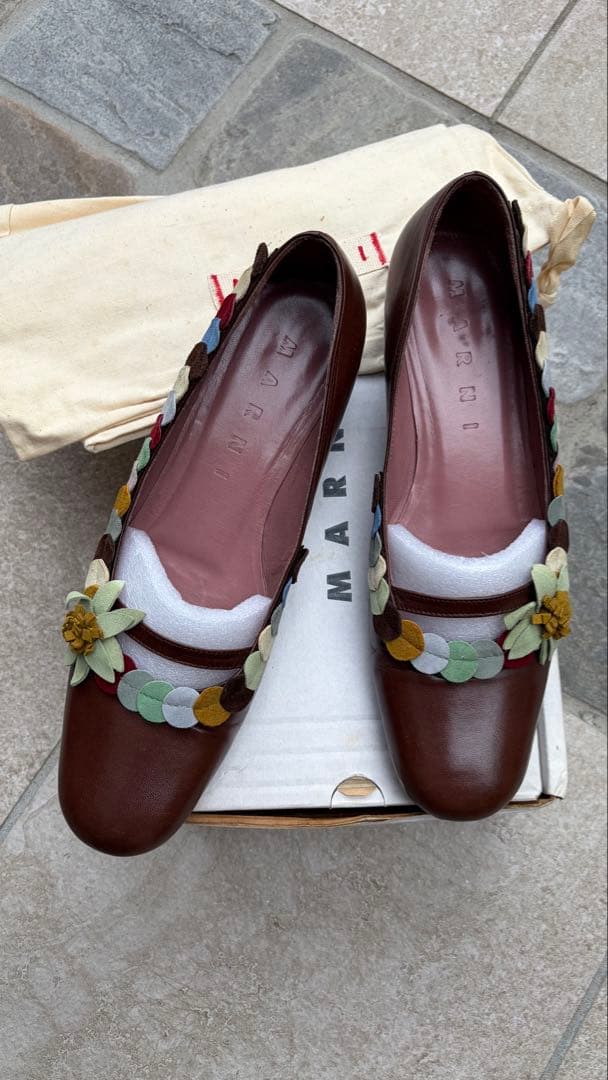 MARNI マルニ パンプス 立体花モチーフ　革靴　36.5 23.5cm 茶
