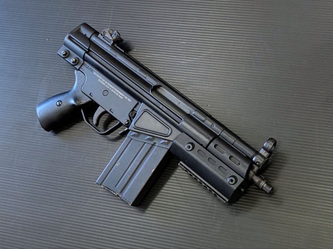 取り回し抜群 G3 SAS 耐久アップ内部カスタム　スタンダード電動ガン