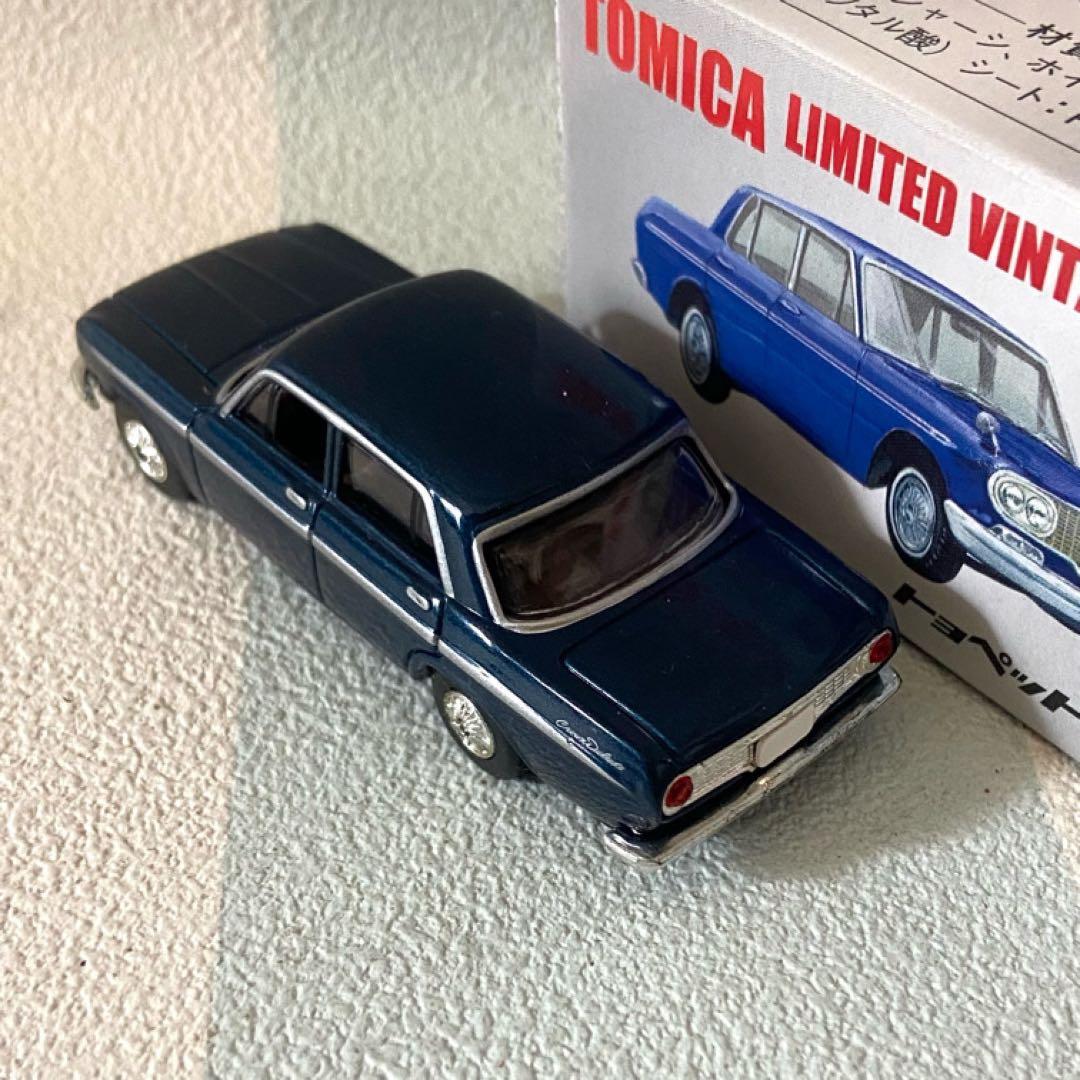 トミカリミテッドヴィンテージLV-03 トヨペットクラウン2台セット