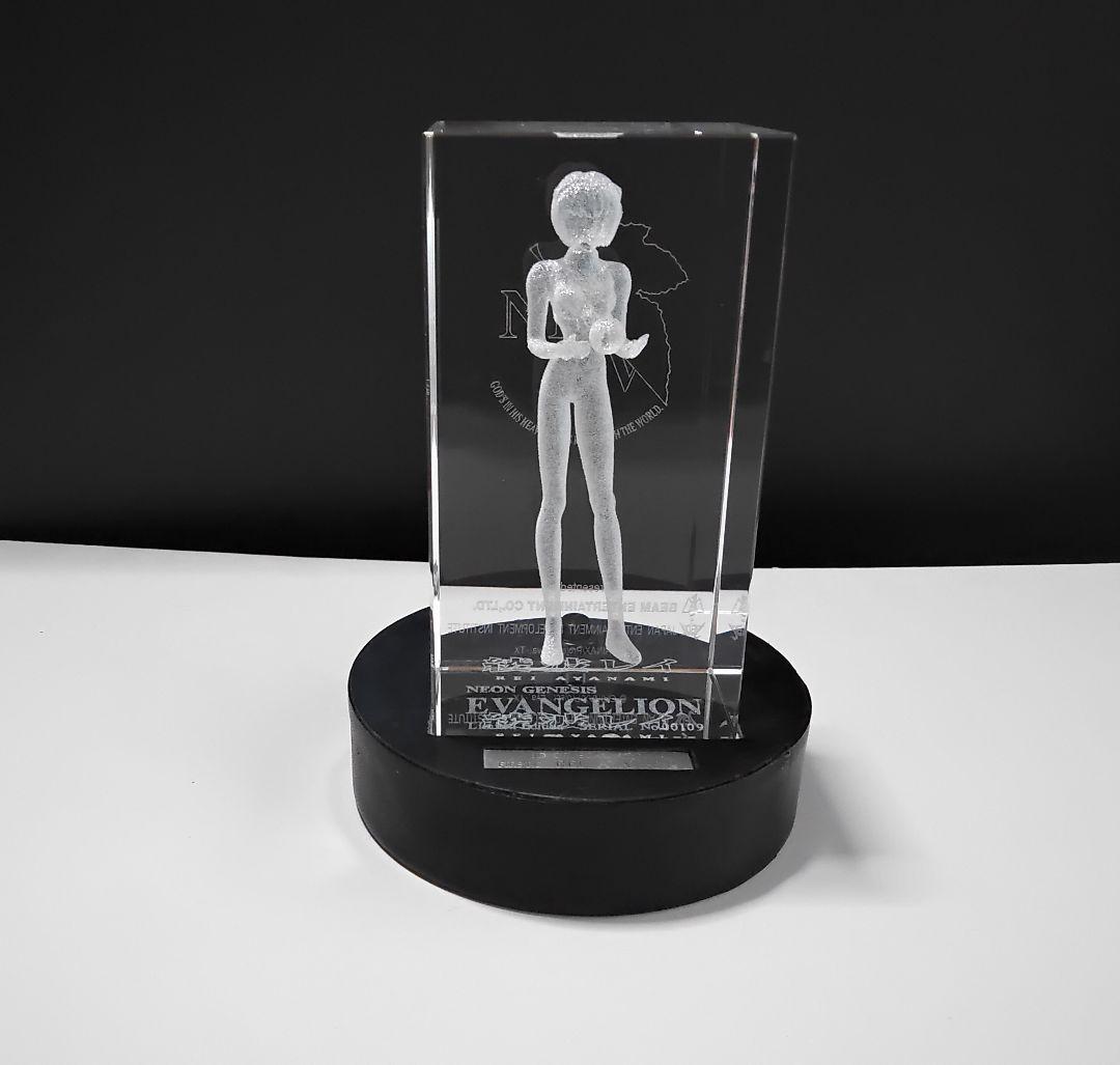 エヴァンゲリオン　3D CRYSTAL ART 綾波レイ