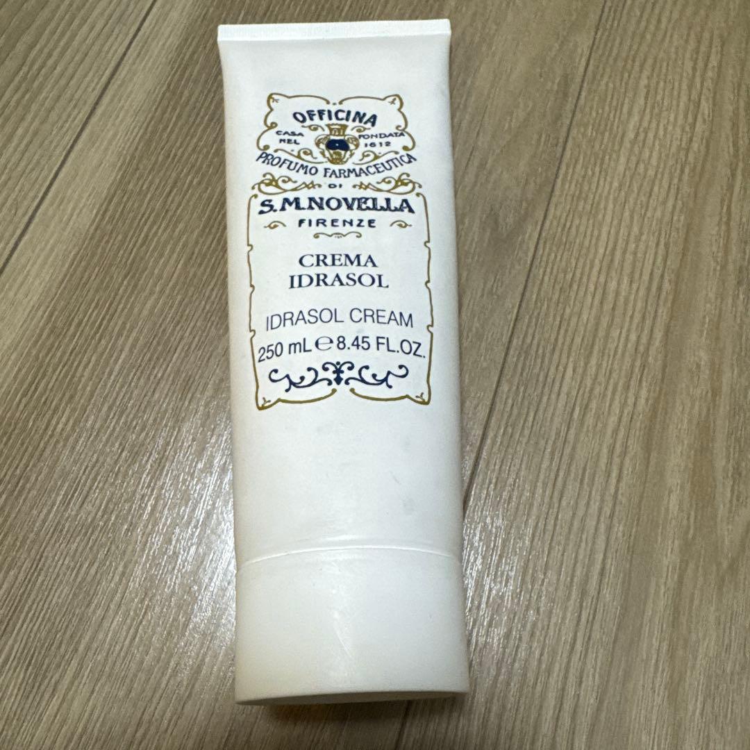 ボディクリーム S.M. Novella Crema Idrasol 250mL
