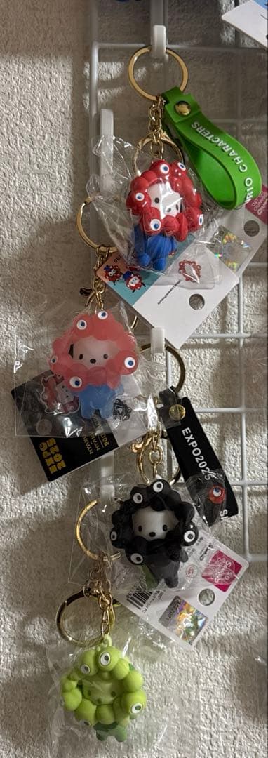 大阪関西万博　会場限定 ポチャッコ ミャクミャク 立体マスコットストラップ 4体