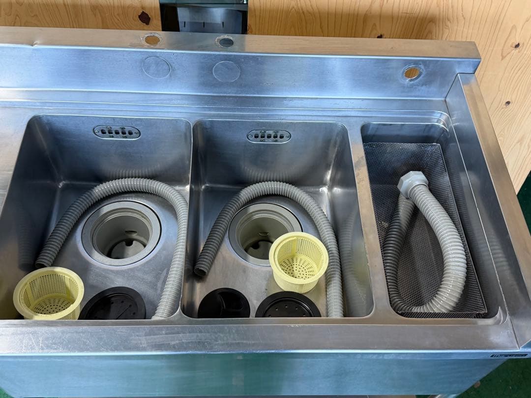 マルゼン左ソルイド2槽シンクゴミ籠付 1250x650x800(+120) - メルカリ