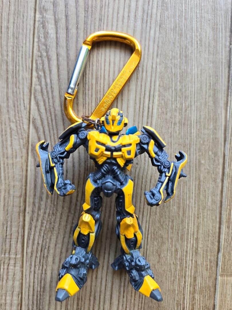 USS シンガポール限定◇トランスフォーマー◇バンブルビー