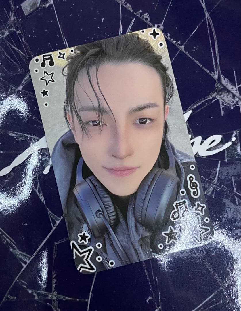 ホンジュンATEEZ adrenaline サノク トレカ