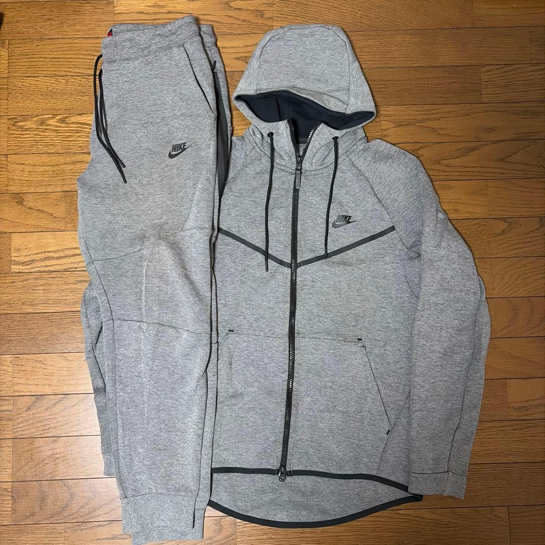 美品　NIKE テックフリース　セットアップ