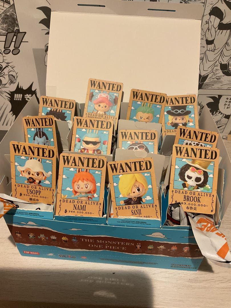 POPMART 正規品ラブブ&ワンピース フィギュア　ノーマルフルコンポ　12点
