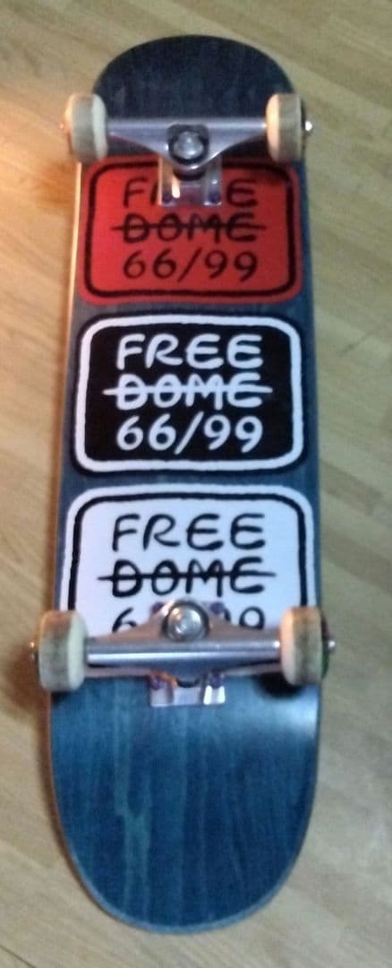 FREE DOME スケートボード コンプリート　トラック　美品　良品