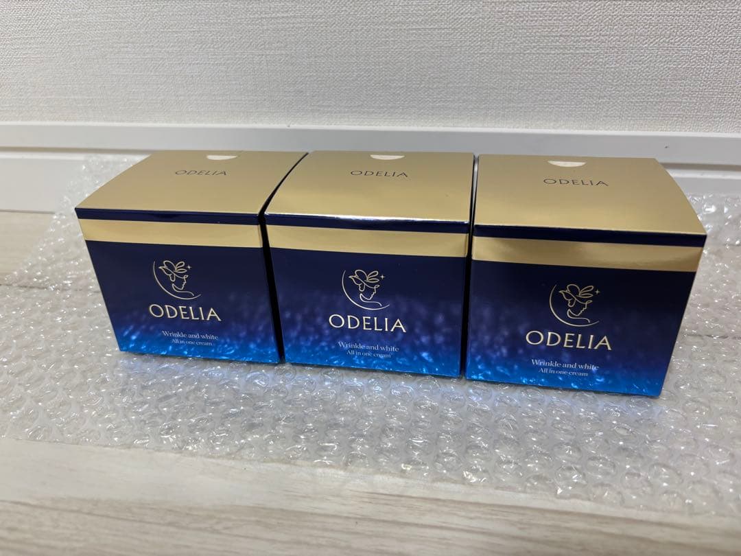 オディリア ODELIA リンクル&ホワイト AIOクリーム 50g×3個