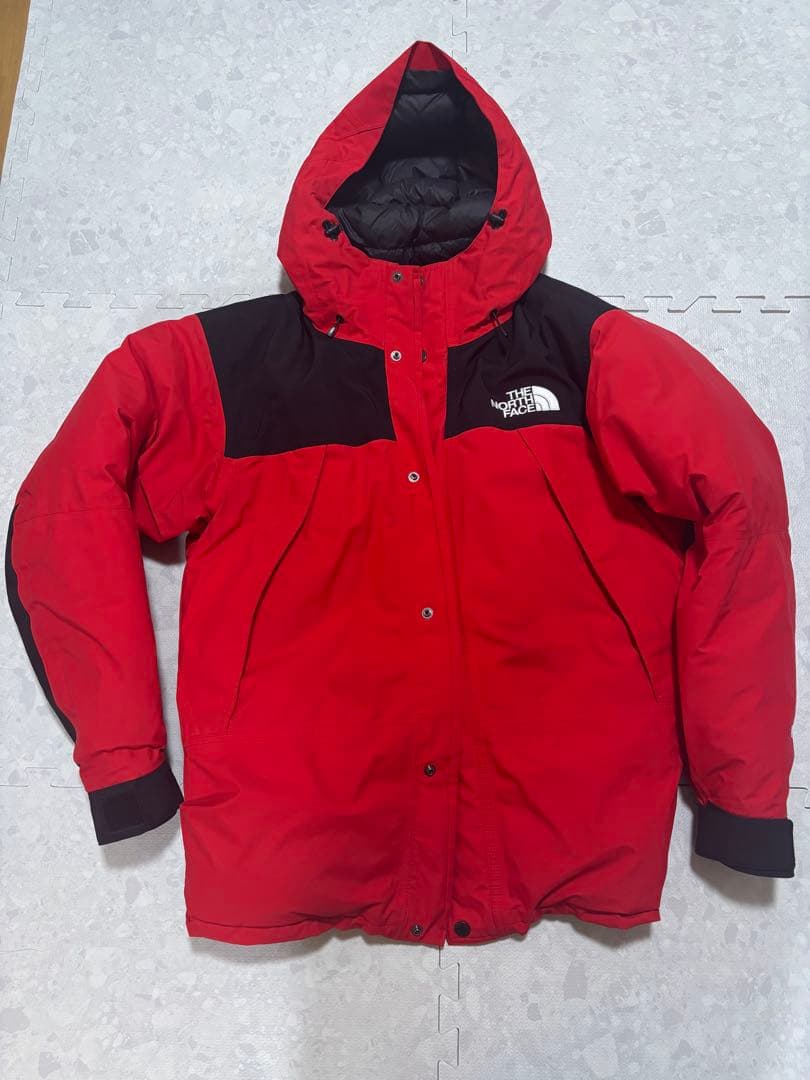 ノースフェイス ダウン マウンテンパーカー 赤