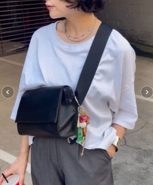 【新品】ear PAPILLONNER イアパピヨネ　ワイドテープショルダー