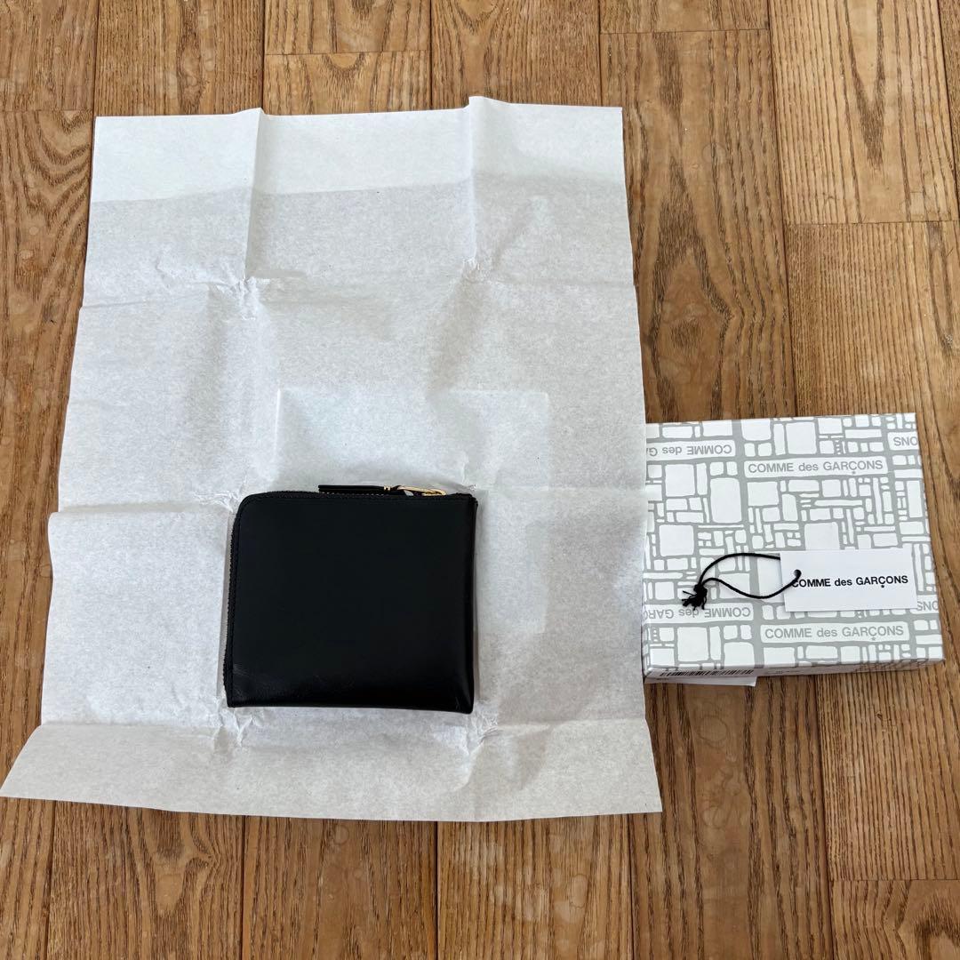 新品未使用　コムデギャルソン　ケース　財布