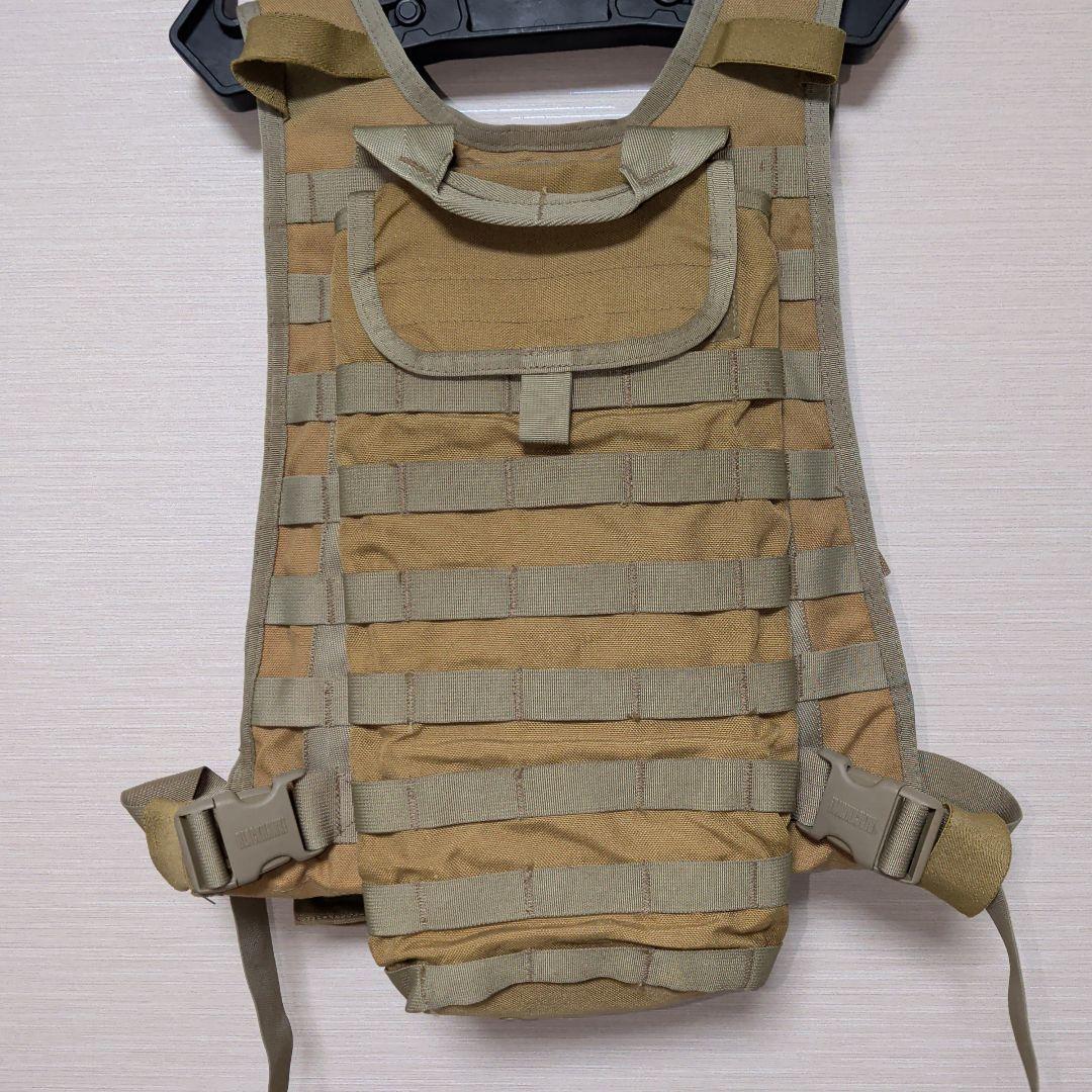 BLACKHAWK プレートキャリア ストライク 実物品 コヨーテブラウン