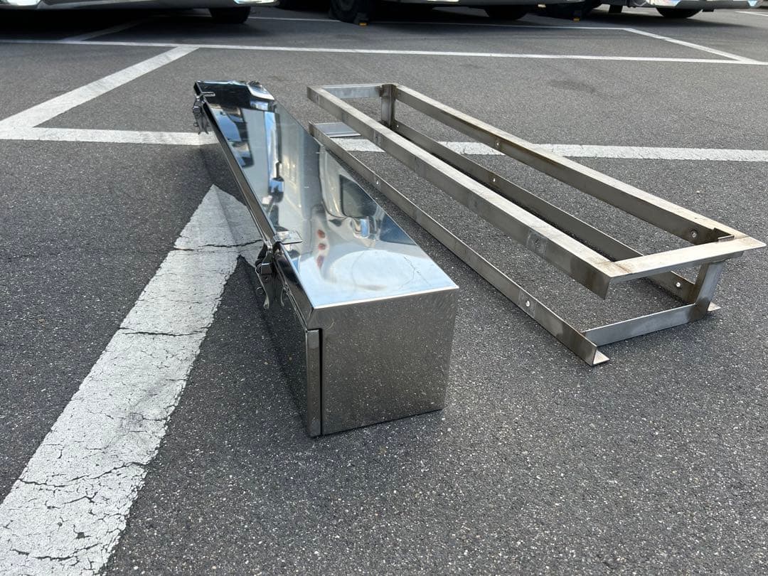 ステンレス製ジョルダー ジョロダー格納ボックス - メルカリ