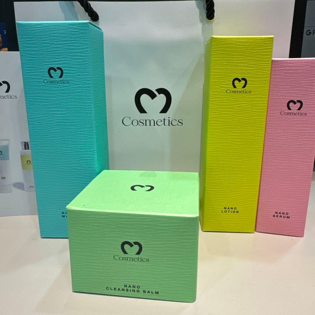 Mコスメティクス　4点セット