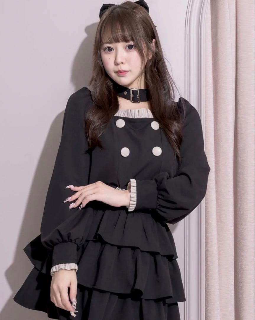 【めろ♡さま専用】pium チョーカーフリルベルトトップス