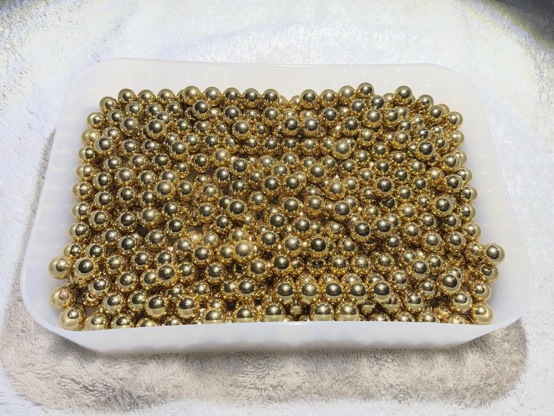 パチンコ玉 ゴールド 1000個入り - メルカリ