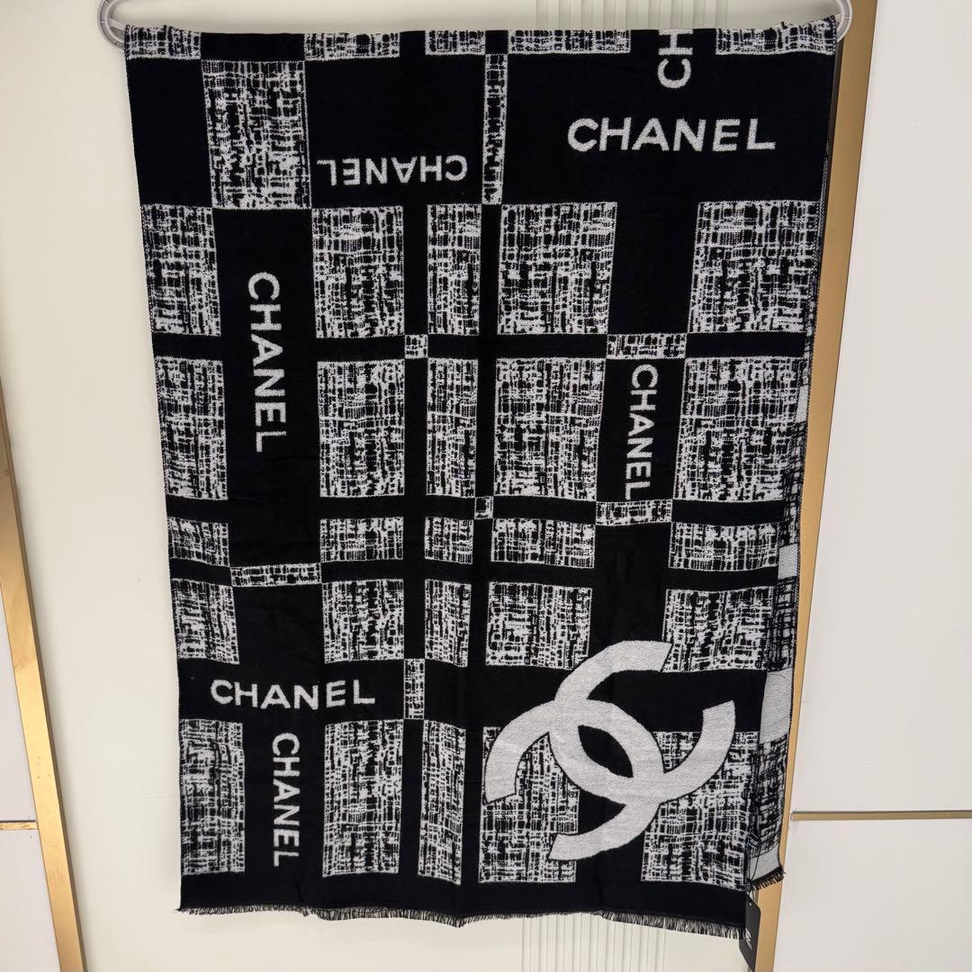 【箱なし】シャネル VIP ノベルティ リバーシブル スカーフ マフラー シルク 楽天市場】≪ 新品 ≫ CHANEL シャネル シルク スカーフ ノベルティ