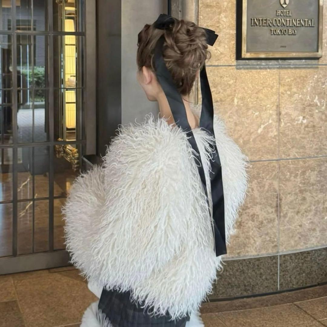 Treat Urself Fluffy fur jacket - メルカリ