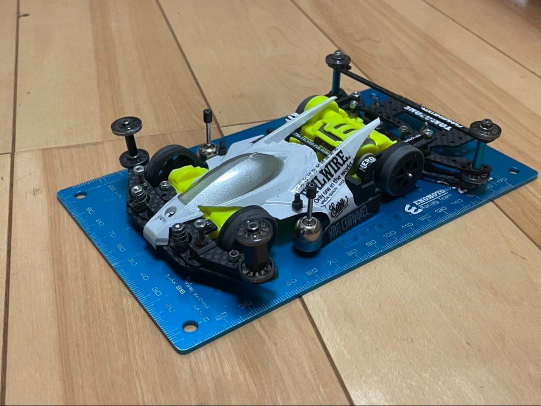 ミニ四駆　vzシャーシ