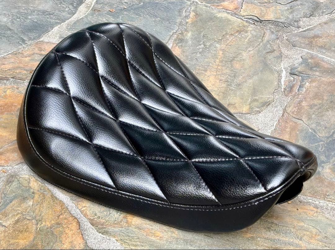 ハーレー　スポーツスター イージーライダース　 ダイヤステッチ ソロシート