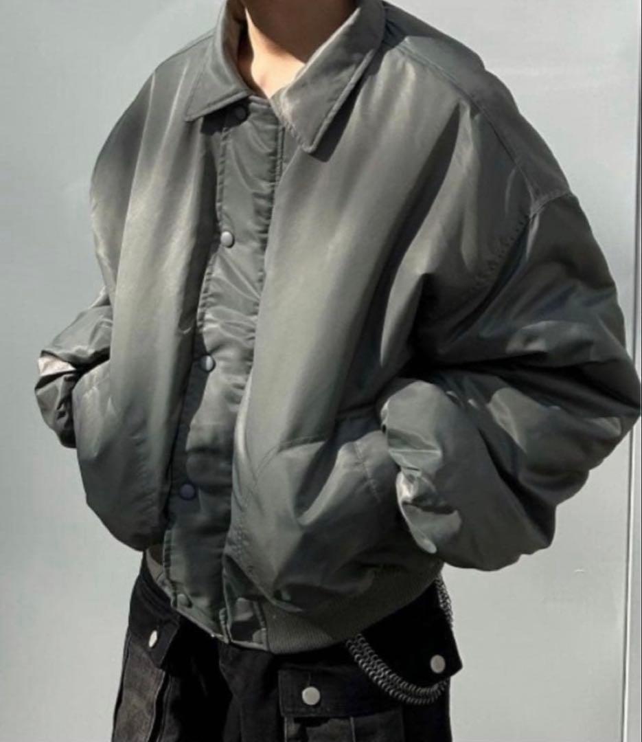 ジャケット・アウター Chikashitsu+ cropped padding jumper ma1