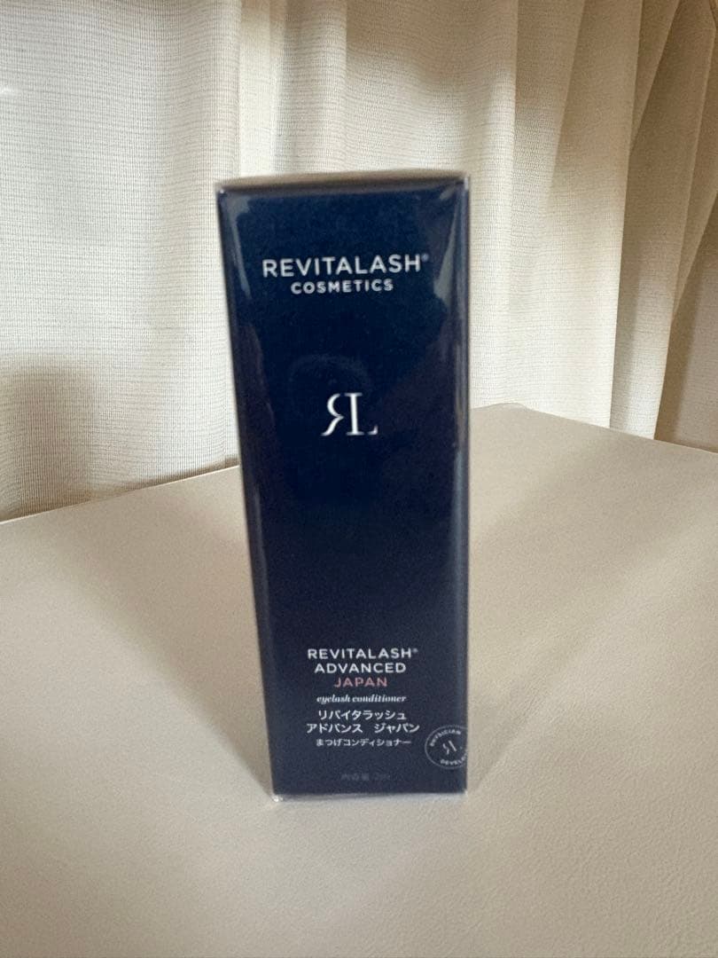 新品未開封 REVITALASH ADVANCED まつ毛美容液　国内正規品