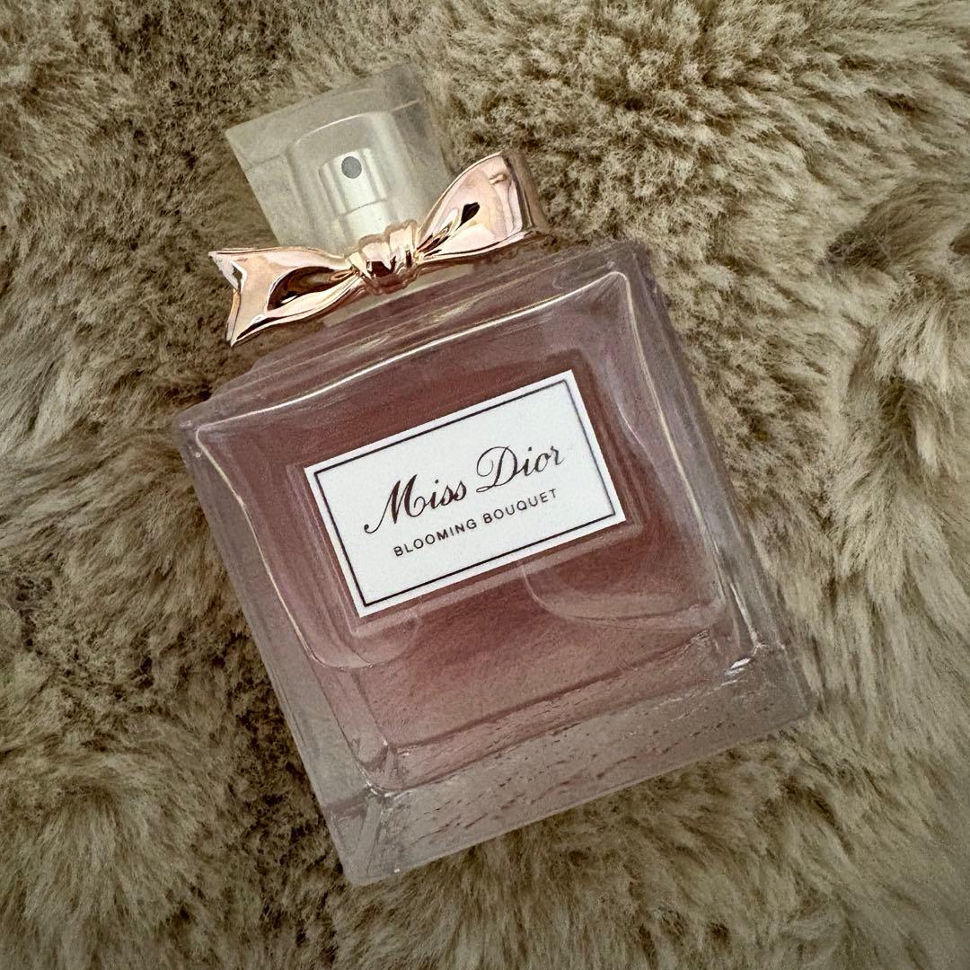ディオール　Miss Dior Blooming Bouquet 150ml