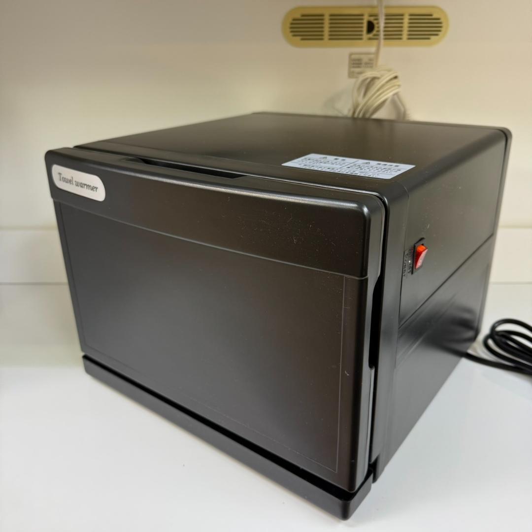 ★未使用　ダイシン商事　タオルウォーマー　GH-8　おしぼり機 タオルウォーマーGH-8SF【ホワイト】 おしぼり蒸し器 タオル蒸し器