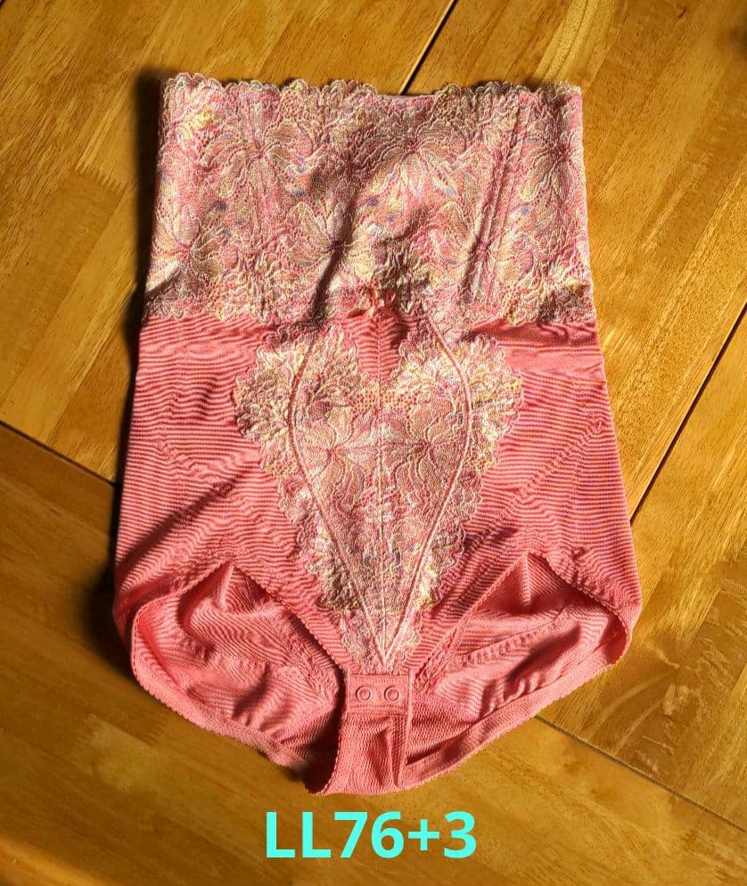 ダイアナ ハイウエストショートガードルLL76+3