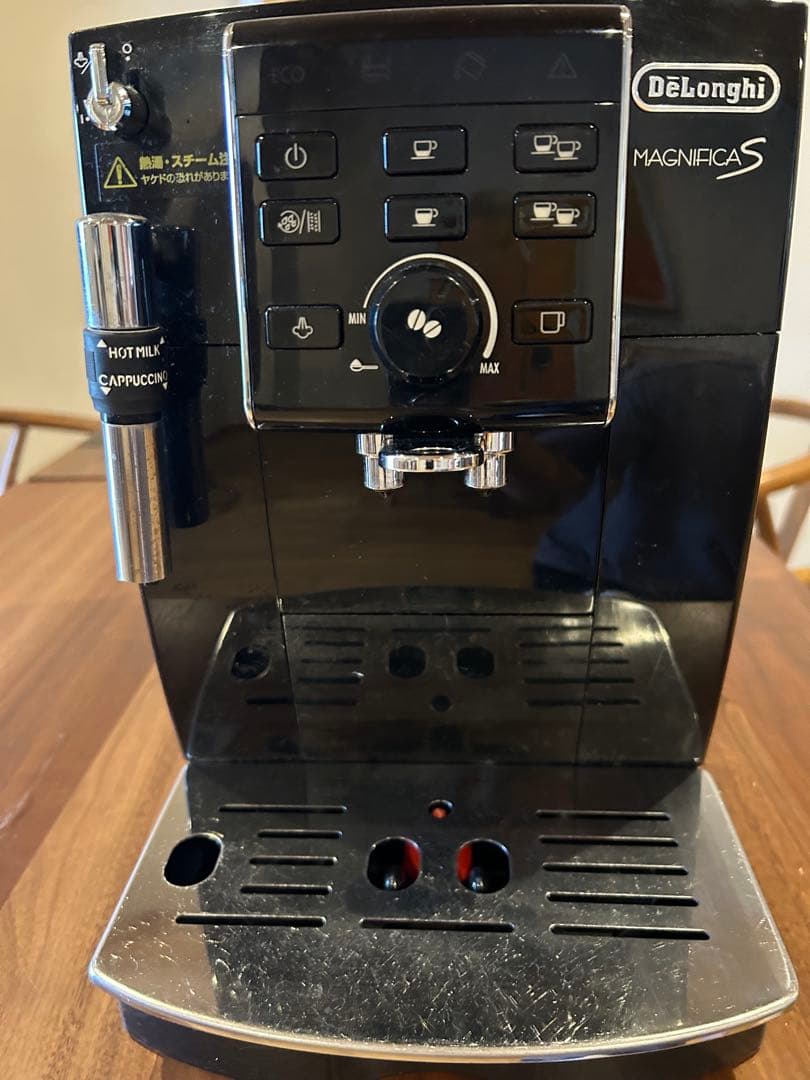 De'Longhi Magnifica S エスプレッソマシン ［ジャンク品］