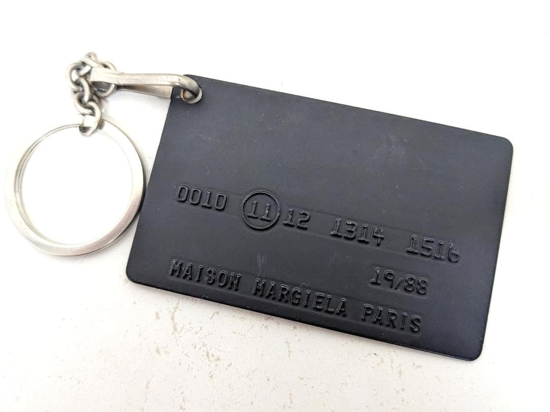 美品 レア メゾンマルジェラ 11 クレジットカードモチーフ キーリング