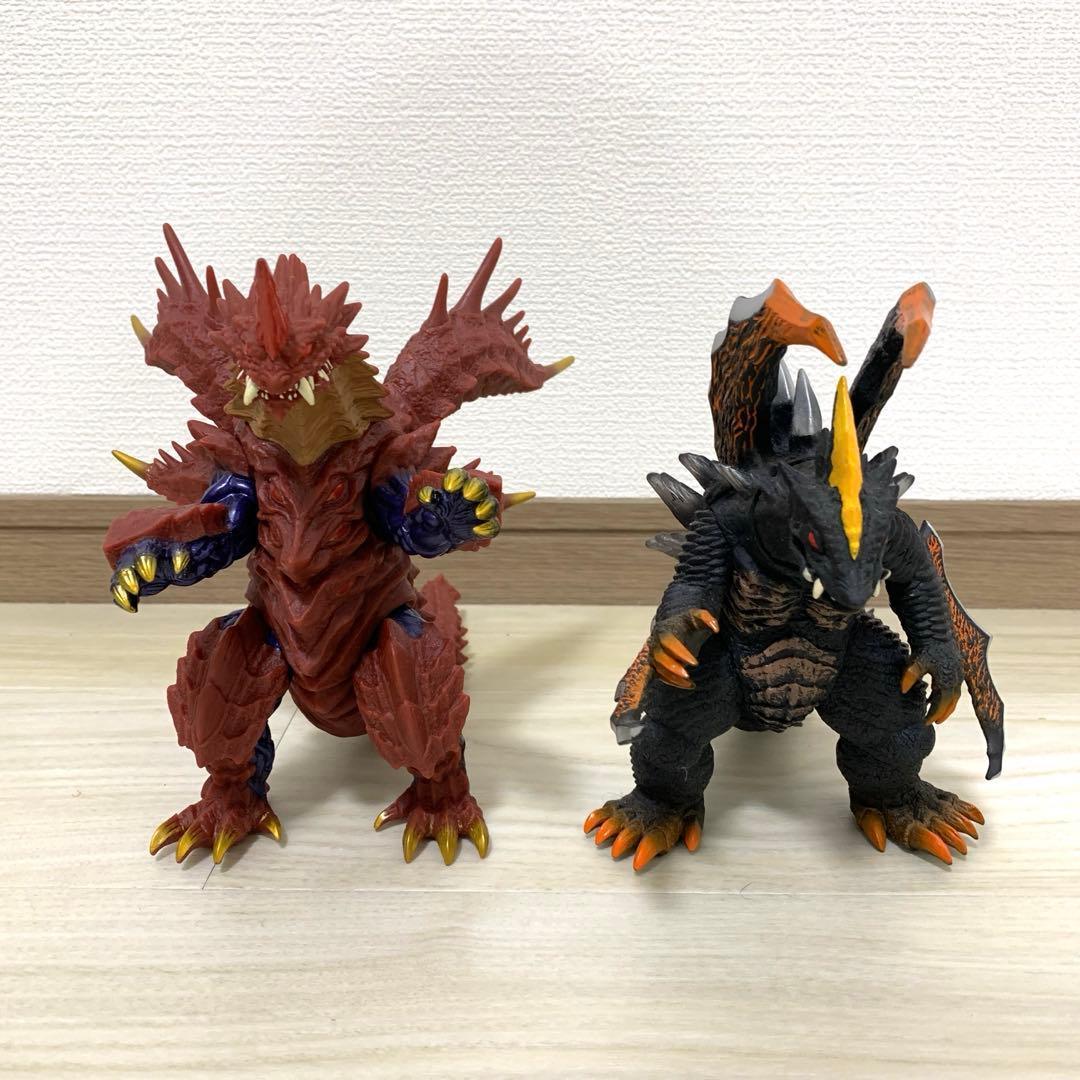 ウルトラマン 怪獣 フィギュア 23体セット - メルカリ