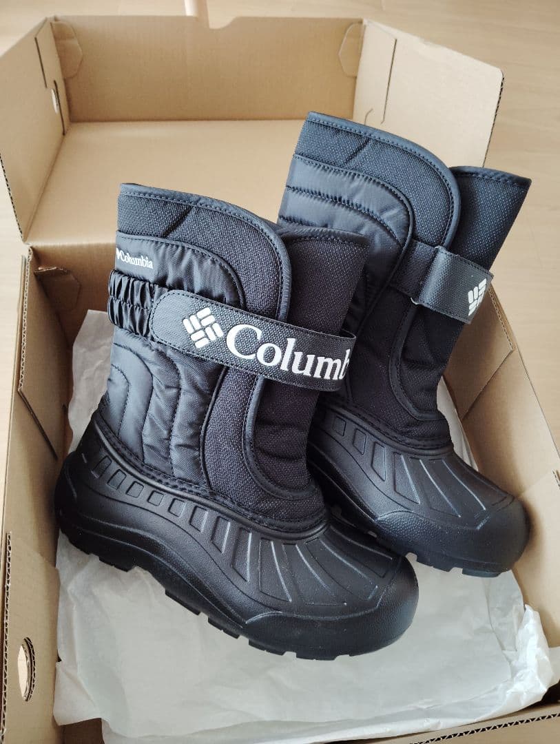 新品★コロンビア ジュニアブーツ　パウダーバグスノーライト 23cm