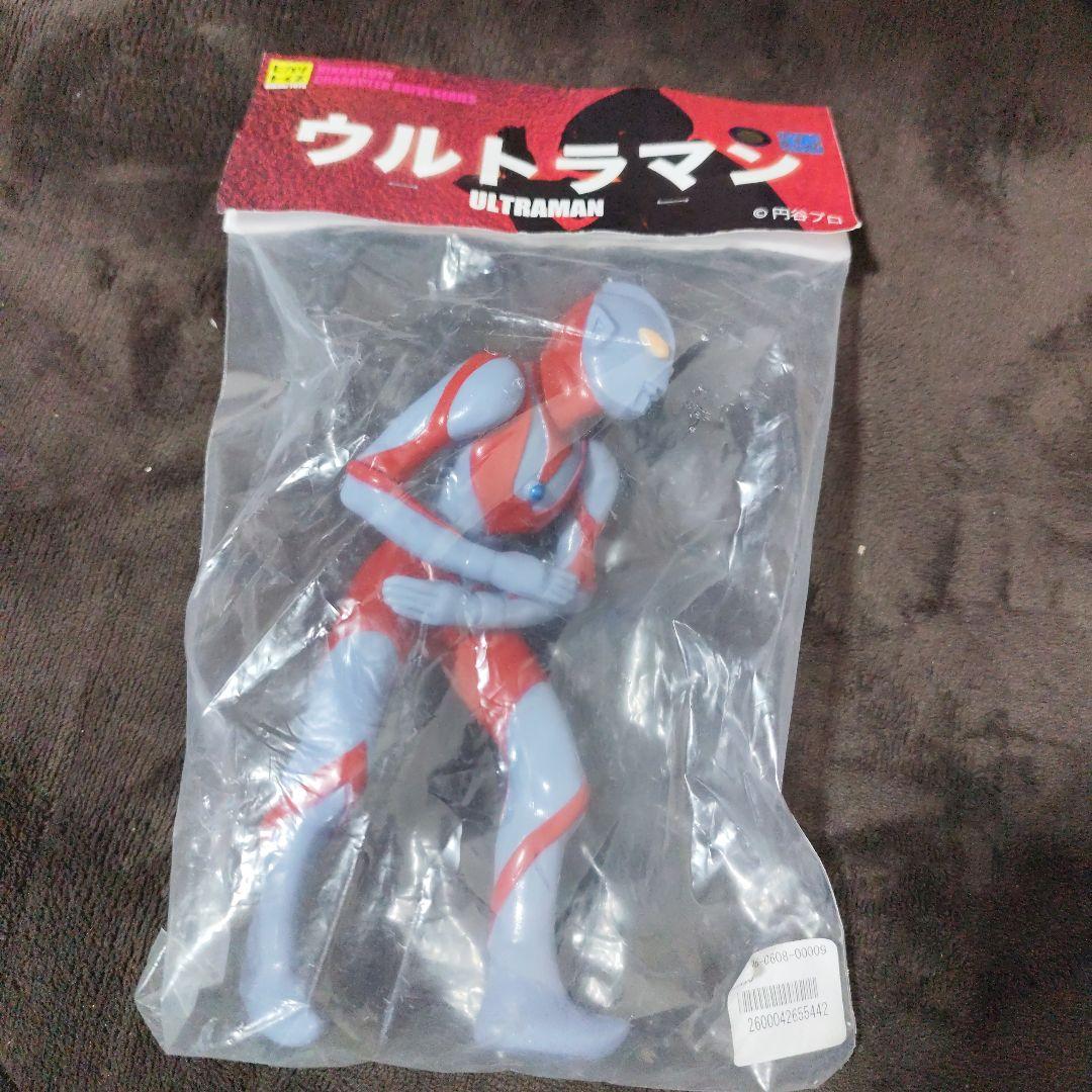 ウルトラマン ヒカリトイズ　クボフミト　円谷プロ　ツブラヤ