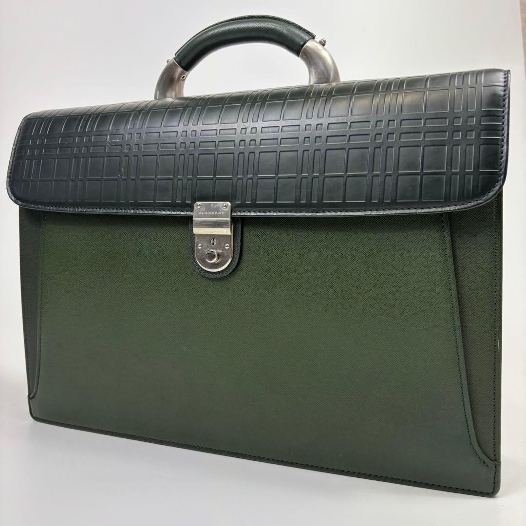 ✨美品✨希少 BURBERRY サフィアーノ ダレスバッグ ビジネスバッグ 緑 予約商品｜🎁プレゼント付き】Black｜鍵付き 2WAYダレスバッグ – EMMAAURA