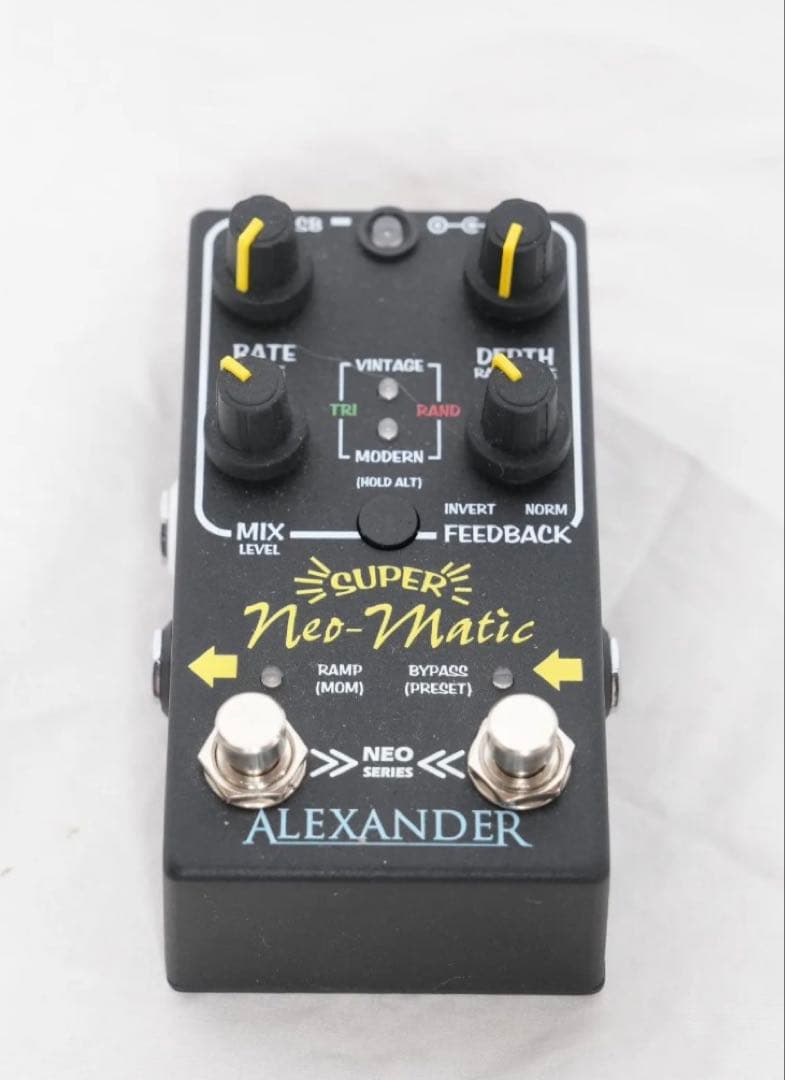 ギター Alexander Pedals Neo Series Alexander Pedals Radical Delay DX Neo Dual Delay - Perfect Circuit