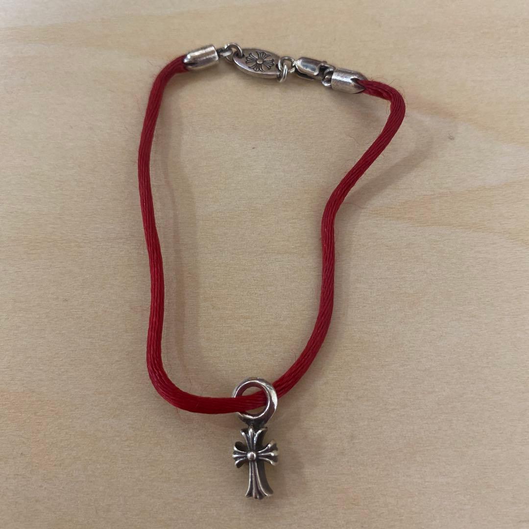 クロムハーツ CH シルバーチャーム 赤いブレスレット