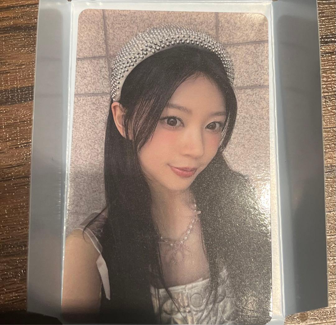 2025 ILLIT Glitter Day モカ